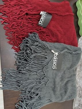 Basico Red and Gray Ribbed Fringe Scarfs - Set of 2